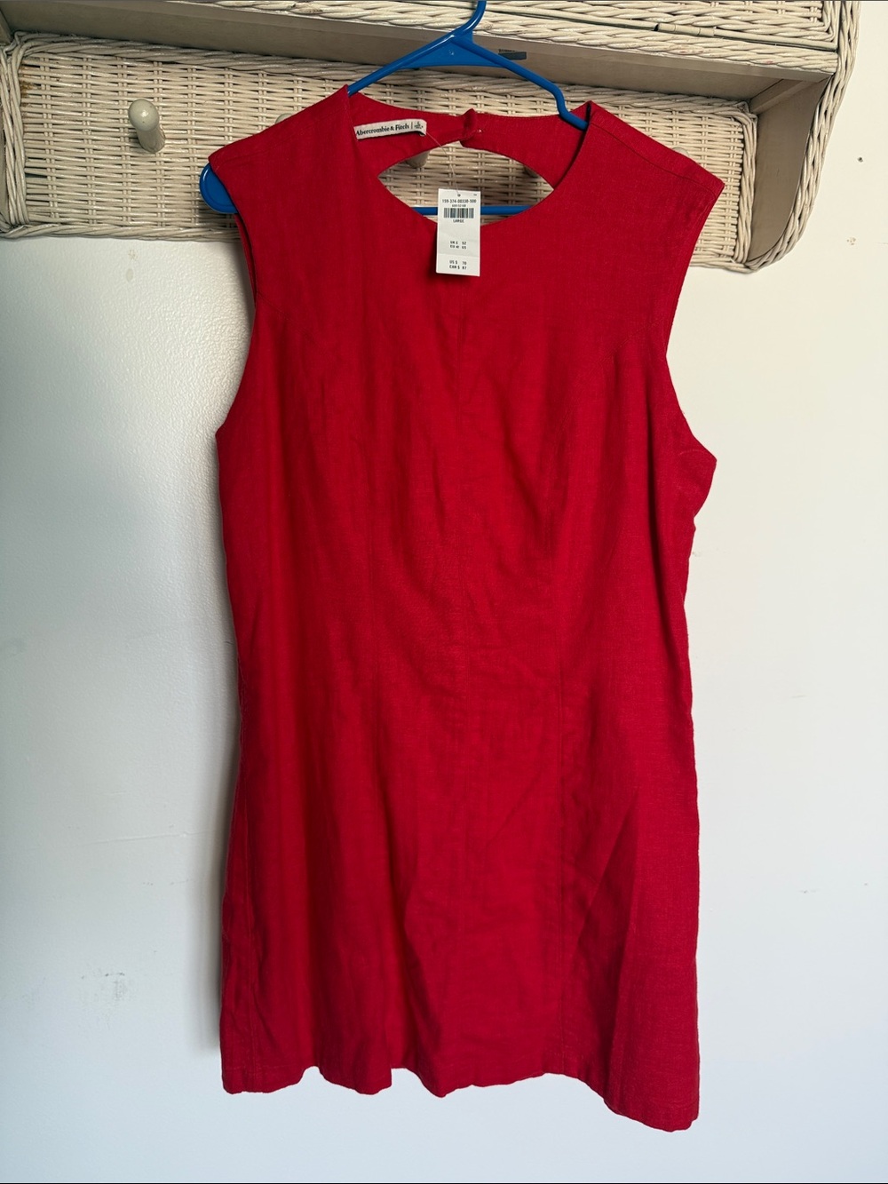 Abercrombie & Fitch NWT Women’s Sleeveless Red Shift Dress sz large
